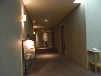 地下1階の廊下